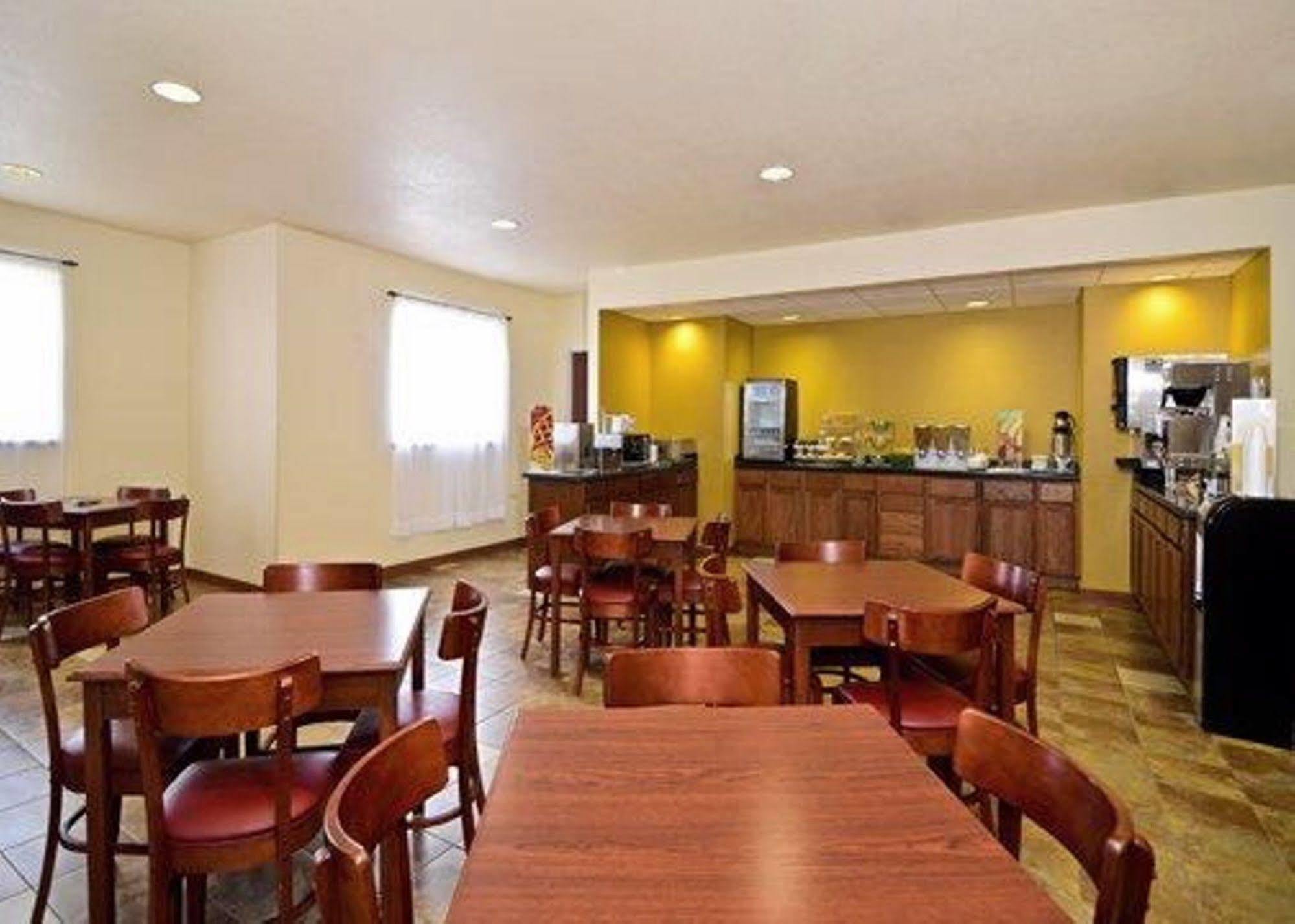 Quality Inn & Suites Park City المطعم الصورة