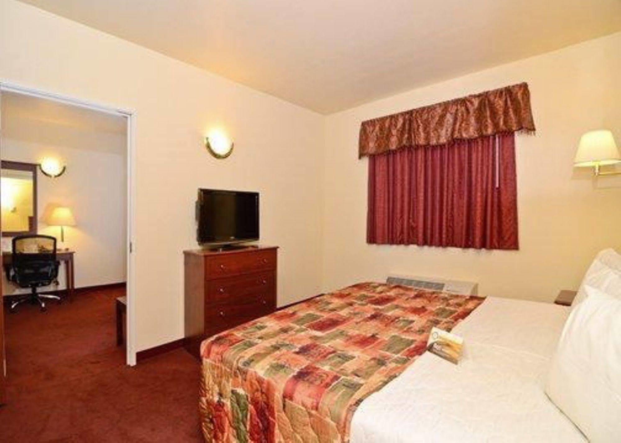 Quality Inn & Suites Park City المظهر الخارجي الصورة